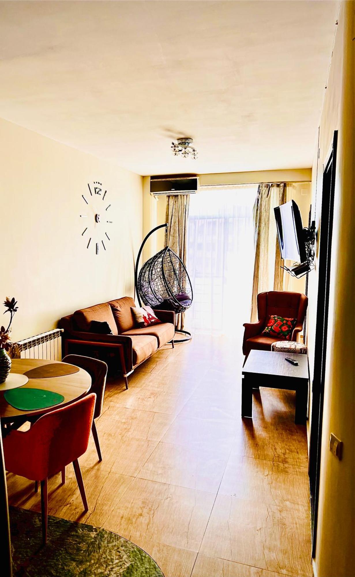 Апартаменты Batumi Center 3 Rooms Экстерьер фото